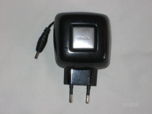 Продам немного б/у компактное сетевое зарядное
устройство для Nokia 7260 - Россия