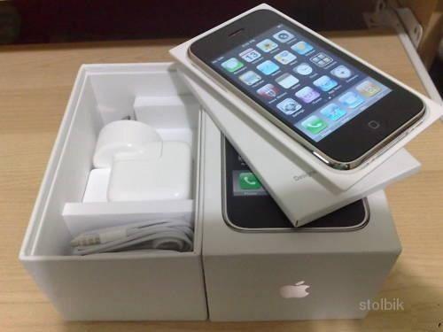 Nokia N8/Apple iPhone 4 32GB - Россия