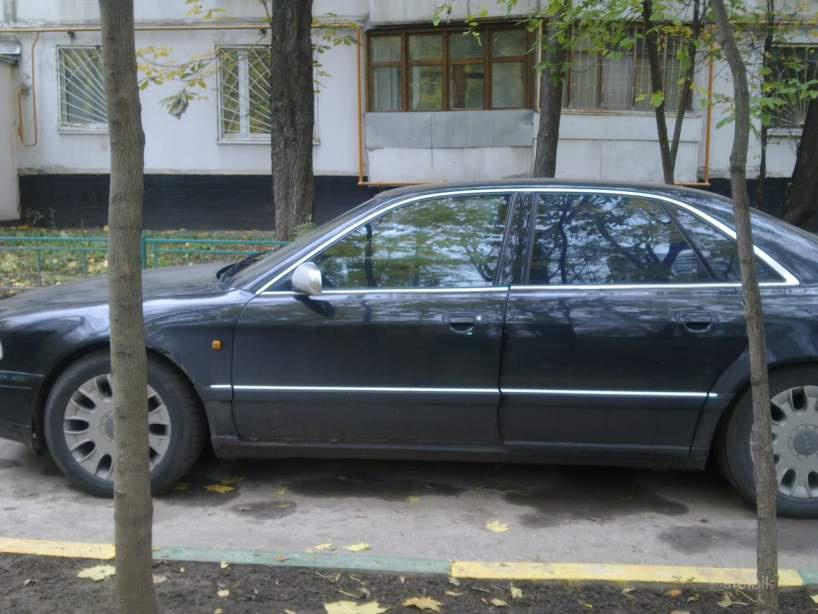 Продаю Audi S8 Год: 1999 - Россия