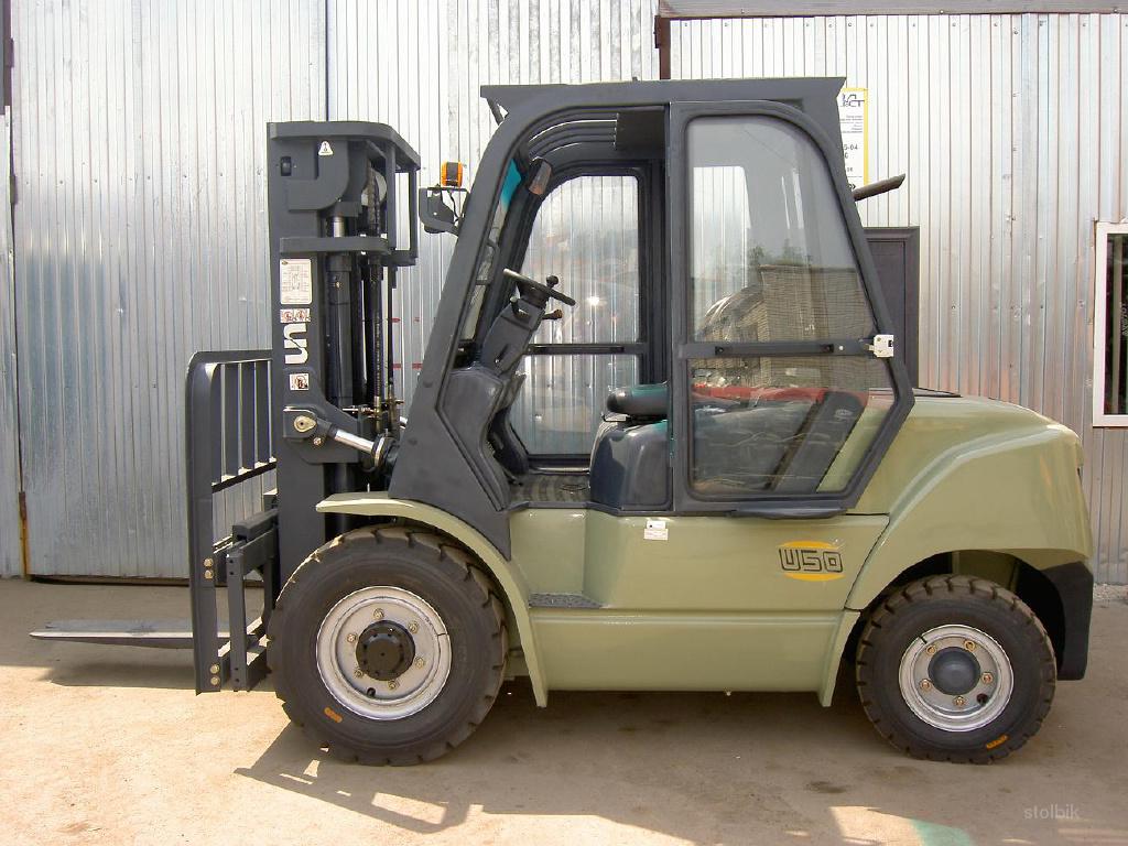 Китайский погрузчик вилочный, 5т., модель FD50T - Россия