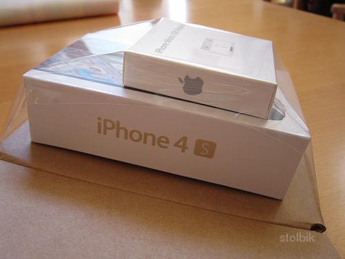 Apple iPhone 4S завод 64GB Unlocked - Россия